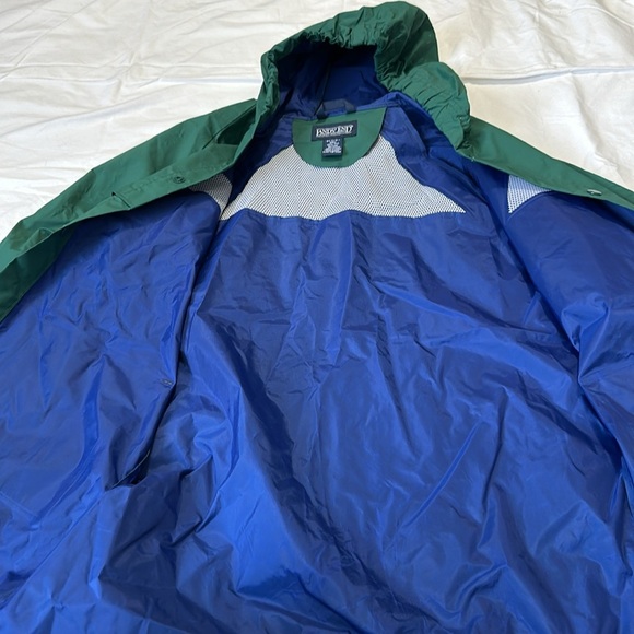 Lands End Green Hooded Raincoat Size 6/7 snap front - Picture 5 of 7